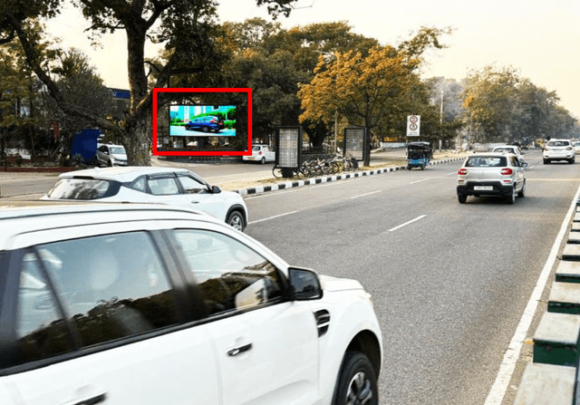 Sec 15B Madhya Marg Chandigarh Tri-City