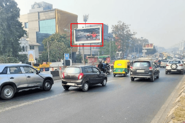 South Ex Towards AIIMS, Delhi